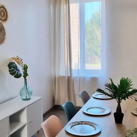 Appart'Hotel Solesmes Apartment