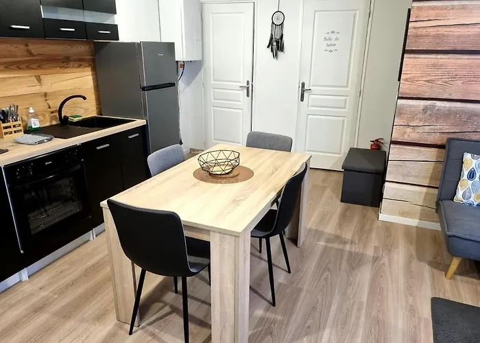 Appart'hotel SOLESMES Appartement Solesmes (Nord)